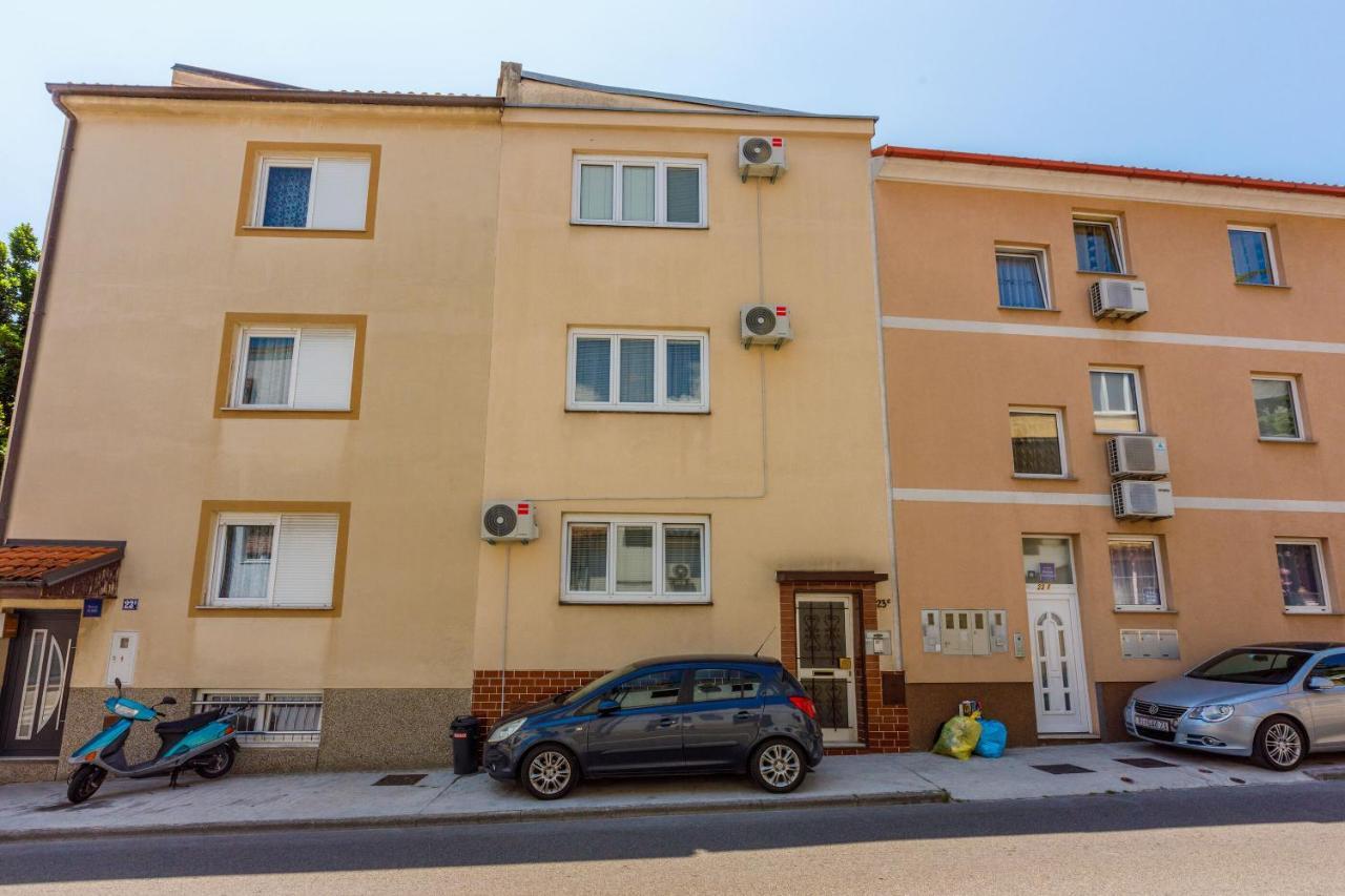 Apartments And Room Art Crikvenica Exteriér fotografie
